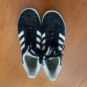 Adidas Gazelle sneakers